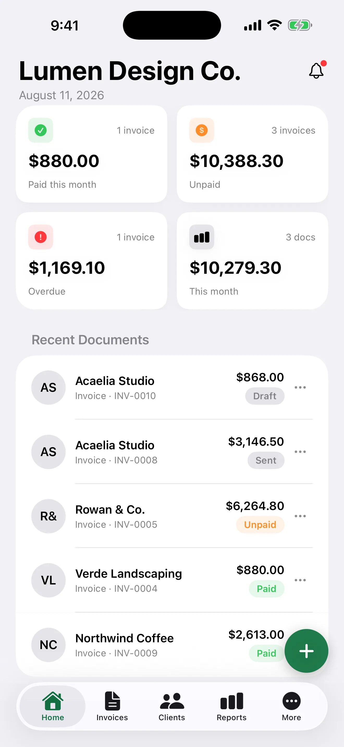 Invoice Maker: PDF & Estimate Screenshot - Dashboard with paid, unpaid and overdue totals